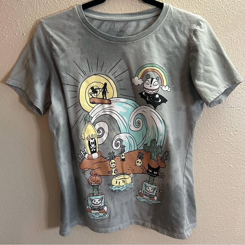 Disney The Nightmare Before Christmas Graphic Tee Size Small